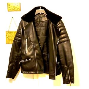 Men's leather jacket(faux fur collar)